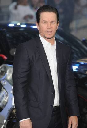 June 19, 2017 - London, England, United Kingdom - Mark Whalberg attends the Global Premiere of Transformers : The Last Knight at Leciester Square. London United Kingdom - ZUMAs147 20170619_zap_s147_033 Copyright: xFerdausxShamimx