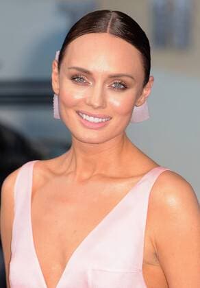 June 19, 2017 - London, England, United Kingdom - Laura Haddock attends the Global Premiere of Transformers : The Last Knight at Leciester Square. London United Kingdom - ZUMAs147 20170619_zap_s147_046 Copyright: xFerdausxShamimx