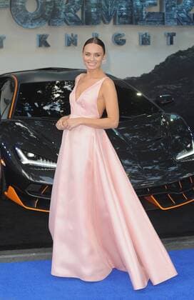 June 19, 2017 - London, England, United Kingdom - Laura Haddock attends the Global Premiere of Transformers : The Last Knight at Leciester Square. London United Kingdom - ZUMAs147 20170619_zap_s147_055 Copyright: xFerdausxShamimx