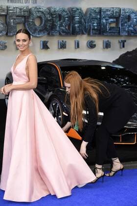 Laura Haddock bei der Weltpremiere des Kinofilms Transformers: The Last Knight im Cineworld Leicester Square. London, 18.06.2017 Laura Haddock  Foto:xS.xVasx xFuturexImage