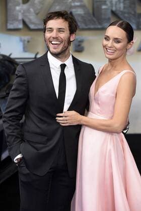 Sam Claflin und Laura Haddock bei der Weltpremiere des Kinofilms Transformers: The Last Knight im Cineworld Leicester Square. London, 18.06.2017 Sam Claflin, Laura Haddock  Foto:xS.xVasx xFuturexImage