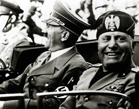 IMAGO History, Zweiter Weltkrieg: 1939 - 1945 German Dictator Adolf Hitler and Italian Dictator Benito Mussolini circa 1940  Copyright: xHAx 1003_398