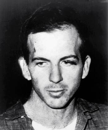 Lee Harvey Oswald on Nov. 23, 1963, after his arrest for President John F. Kennedy s assassination.  Copyright: xLegacyx 1003_436