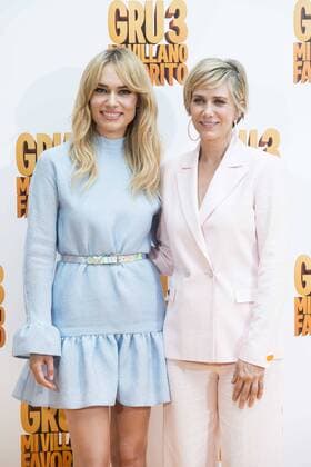 Spanish actress Patricia Conde and American actress Kristen Wiig attends to the presentation of film Gru, Mi Villano Favorito 3 (Despicable Me 3 ) in Madrid, June 20, 2017. Spain.  (20170620021)
