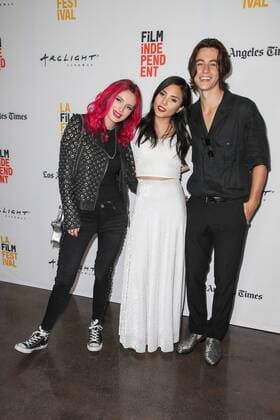 Bella Thorne, Anna Akana und Nash Grier, die Schauspieler bei der You Get Me Film Premiere am 19.06.2017 im Rahmen vom Los Angeles Film Festival in Culver City 2017 Los Angeles Film Festival - You Get Me Premiere in Culver City 