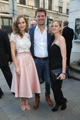 Hamburg Rote Rosen Darsteller Heidi Honert, Constantin Lücke, Henrike Fehrs 20 Jahre Studio Hamburg Nachwuchspreis im Thalia Theater Hamburg am 20.6.2017