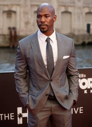 Actor Remi Adeleke arrives on the red carpet at the Transformers The Last Knight movie premiere on June 20, 2017 in Chicago.  CHI2017062015 JOHNxGRESS