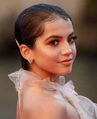 Actress Isabela Monger arrives on the red carpet at the Transformers The Last Knight movie Premiere on June 20, 2017 in Chicago.  CHI2017062022 JOHNxGRESS