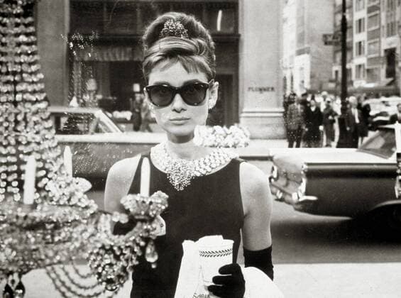 Audrey Hepburn, Breakfast at Tiffany s 1961 Paramount  Copyright: xHAx 31202_059