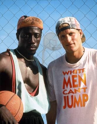 Film still or Publicity still from White Men Can t Jump Wesley Snipes, Woody Harrelson © 1992 20th Century Fox Photo Credit: Neil Leifer Los Angeles CA  Copyright: xAPCx 31487_354