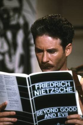 OSCARS. Bester Nebendarsteller. Preisträger 1981-1990 Studio Publicity Still from A Fish Called Wanda Kevin Kline © 1988 MGM Los Angeles CA USA  Copyright: xAmericanxPictorialx 31694387