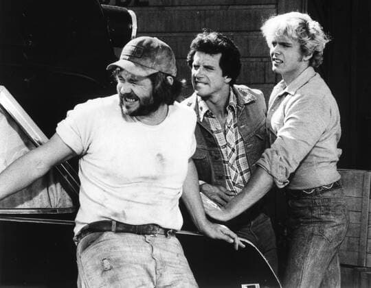 Ben Jones, John Schneider, Tom Wopat, The Dukes of Hazzard , 1982 Warner Bros. Television  32509_847THA