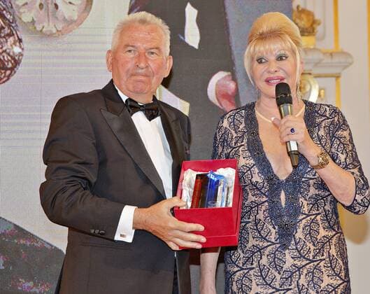 Ivana Trump, right, a former wife of the incumbent U.S. president, internationally popular Czech pop star Karel Gott, physiotherapist Pavel Kolar and sports manager Miroslav Cernosek are presented with the Ambassador of the Czech Republic title, a new award launched by the Spolecnost CZECH TOP group at Prague Castle, on Wednesday, June 21, 2017. The award goes to personalities whose professional successes have contributed to the Czech Republic s international fame. At left is Jan Struz, representative of the CZECH TOP group. (CTKxPhoto RenexFluger) CTKPhotoF201706220917901 