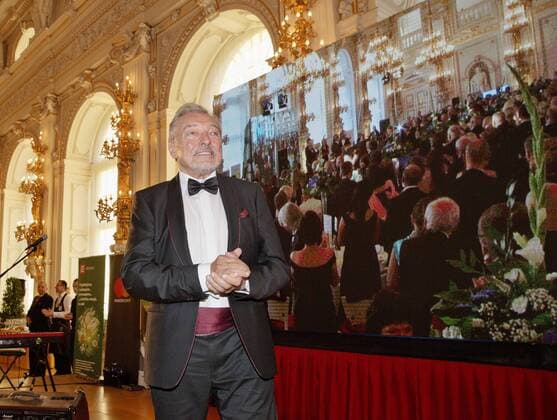 Internationally popular Czech pop star Karel Gott (photo), Ivana Trump, a former wife of the incumbent U.S. president, physiotherapist Pavel Kolar and sports manager Miroslav Cernosek are presented with the Ambassador of the Czech Republic title, a new award launched by the Spolecnost CZECH TOP group at Prague Castle, on Wednesday, June 21, 2017. The award goes to personalities whose professional successes have contributed to the Czech Republic s international fame. (CTKxPhoto RenexFluger) CTKPhotoF201706220910101 