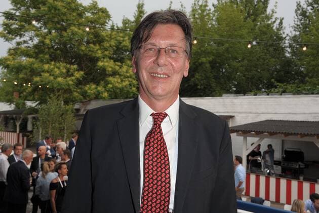 Dr.Arno Balzer (BILANZ) zur 2. Preisverleihung des Start me up! Gruenderpreis 2017 der Fachzeitschrift BILANZ im alten Gueterbahnhof von Greifswald in Berlin am 22.06.2017
