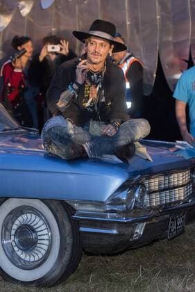 . 22 06 2017. Glastonbury, United Kingdom. Johnny Depp arriving at the Cinemageddon film festival to present his new film The Libertine at the Glastonbury Festival, United Kingdom.  xi-Imagesx IIM-15443-0017