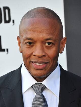 June 22, 2017 - Hollywood, California, U.S. - Dr Dre attends The Los Angeles Premiere of HBO Documentary Series The Defiant Ones held at Paramount Studios in Hollywood, California on .June 22, 2017 . 2017 Hollywood U.S. - ZUMAl86_ 20170622_zaf_l86_007 Copyright: xDavexLongendykex