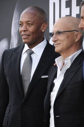June 22, 2017 - Hollywood, CA, United States - 22 June 2017 - Hollywood, California - Dr. Dre. HBO s The Defiant Ones Los Angeles premiere held at Paramount Theater in Hollywood. Photo Credit: AdMedia Hollywood United States - ZUMAa123 20170622_zaa_a123_012 Copyright: xBirdiexThompsonx