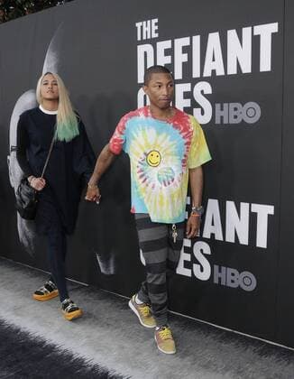 June 22, 2017 - Hollywood, CA, United States - 22 June 2017 - Hollywood, California - Helen Lasichanh, Pharrell Williams. HBO s The Defiant Ones Los Angeles premiere held at Paramount Theater in Hollywood. Photo Credit: AdMedia Hollywood United States - ZUMAa123 20170622_zaa_a123_051 Copyright: xBirdiexThompsonx