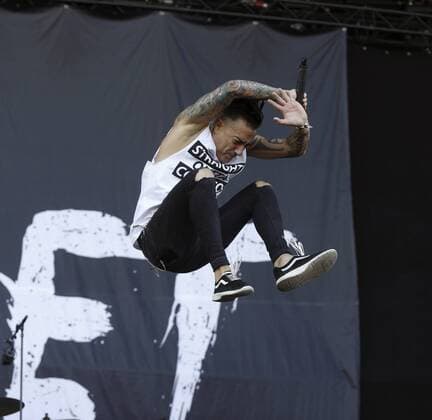 Bilder des Tages Spanish metal band leader J. Molly performs on stage during the second day of the Download Music Festival at Caja Magica in Madrid, Spain, 23 June 2017. DOWNLOAD MUSIC FESTIVAL !ACHTUNG: NUR REDAKTIONELLE NUTZUNG!  Copyright: xKikoxHuescax GRA437 20170623-636338461099773776