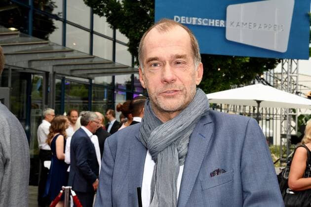 Schauspieler Georg Uecker kommt am 24.06.2017 zur Verleihung des 27. Deutschen Kamerapreis in Köln.