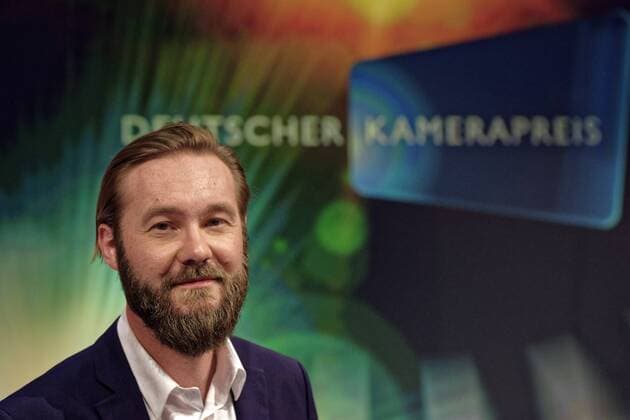 27. Deutscher Kamerapreis. Preisverleihung in Köln. Foto: Im Studio BS1 in Köln Bocklemünd. Vor der Preisverleihung. Im Bild Felix Striegel Köln Nordrhein-Westfalen Deutschland