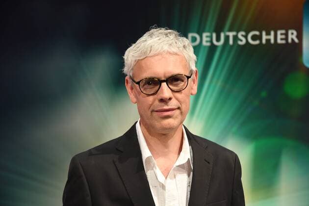 Attila Boa, Preisträger für Kamera Dokumentarfilm posiert am 24.06.2017 bei einem Fototermin zur Verleihung des 27. Deutschen Kamerapreis in Köln.