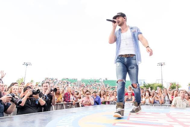June 25, 2017 - Chicago, Illinois, U.S - CHASE RICE during Country LakeShake Music Festival at Huntington Bank Pavilion at Northerly Island in Chicago, Illinois Chicago U.S. - ZUMAs135 20170625_zap_s135_046 Copyright: xDanielxDeSloverx