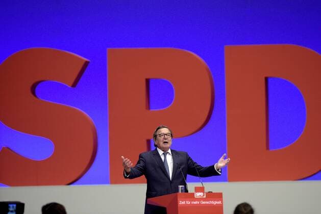 SPD-Parteitag am 25.06.2017 in Dortmund : Gerhard SCHROEDER Party convention of SPD on 25.06.2017 in Dortmund : Gerhard SCHROEDER