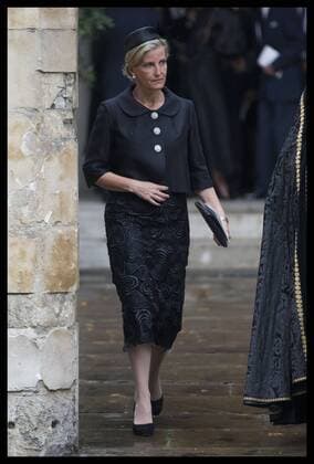. 27 06 2017. London, United Kingdom. Countess of Wessex leaving the funeral of Countess Mountbatten of Burma at St.Paul s church in Knightsbridge, London.  xStephenxLockx xi-Imagesx IIM-15463-0074