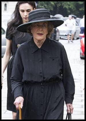 . 27 06 2017. London, United Kingdom. Countess Mountbatten s sister, Lady Pamela Hicks arriving at the funeral of Countess Mountbatten of Burma at St.Paul s church in Knightsbridge, London.  xStephenxLockx xi-Imagesx IIM-15463-0076
