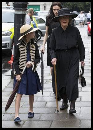 . 27 06 2017. London, United Kingdom. Countess Mountbatten s sister, Lady Pamela Hicks (right) arriving at the funeral of Countess Mountbatten of Burma at St.Paul s church in Knightsbridge, London.  xStephenxLockx xi-Imagesx IIM-15463-0080