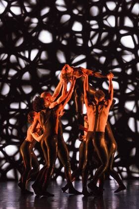 London, UK. 27 June 2017. Alexander Whitley Dance Company present the World Premiere of 8 Minutes at Sadler s Wells Theatre. 8 Minutes is choreographed and directed by Alexander Whitley, performers: Julia Sanz Fernandez, David Ledger, Luke Crook, Victoria Roberts, Hannah Eckholm, Tia Hockey and Leon Poulton. Performances at Sadler s Wells on 27th and 28th June 2017. The piece is a Sadler s Wells commission, co-commissioned by DanceEast & Trinity Laban Conservatoire of Music & Dance. Photo: Vibrant Pictures Alamy Live News Alexander Whitley Dance Compan, 8 Minutes, Sadler s Wells, London, UK