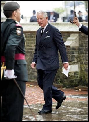 . 27 06 2017. London, United Kingdom. Countess Mountbatten of Burma Funeral. Britain s Queen Elizabeth accompanied by Prince Philip and Prince Charles attends the funeral of The Countess Mountbatten of Burma at St Paul s Church in Knightsbridge.  xi-Imagesx xPoolx IIM-15468-0016
