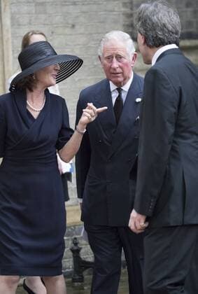 218931 Papixs Starface 2017-06-27 London Royaume Uni Funerailles de la Comtesse Mountbatten - 27th June 2017 London UK Britain s Queen Elizabeth accompanied by Prince Philip and Prince Charles attends the funeral of The Countess Mountbatten of Burma at St Paul s Church in Knightsbridge. Prince Charles de Galles (Angleterre)  Copyright: xPapixsx xStarfacex STAR_218931_011