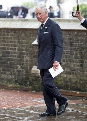 218931 Papixs Starface 2017-06-27 London Royaume Uni Funerailles de la Comtesse Mountbatten - 27th June 2017 London UK Britain s Queen Elizabeth accompanied by Prince Philip and Prince Charles attends the funeral of The Countess Mountbatten of Burma at St Paul s Church in Knightsbridge. Prince Charles de Galles (Angleterre)  Copyright: xPapixsx xStarfacex STAR_218931_012