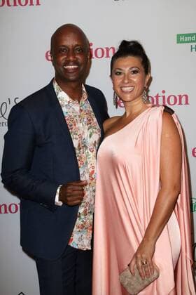 Yared Dibaba und seine Ehefrau Fernanda de Sousa Dibaba bei der Verleihung vom Emotion Award am 28.06.2017 in Hamburg Emotion Award 2017 in Hamburg 