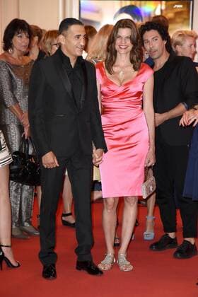 Ismail Oezen mit Ehefrau Janina Oezen-Otto beim Emotion Award 2017 in der Laeiszhalle in Hamburg am 28.06.2017
