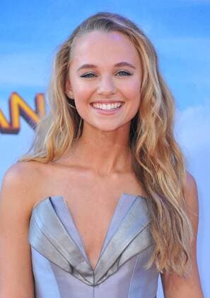 June 28, 2017 - Hollywood, California, U.S. - Madison Iseman attends The Los Angeles Premiere of Spider-Man: Homecoming held at the TCL Chinese Theatre in Hollywood, California on June 28, 2017. 2017 Hollywood U.S. - ZUMAl86_ 20170628_zaf_l86_032 Copyright: xDavexLongendykex