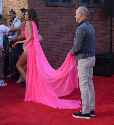 Bilder des Tages Cast members Zendaya and Michael Keaton attend the premiere of the sci-fi motion picture Spider-Man: Homecoming at TCL Chinese Theatre in the Hollywood section of Los Angeles on June 28, 2017. Storyline: Following the events of Captain America: Civil War (2016), Peter Parker attempts to balance his life in high school with his career as the web-slinging superhero Spider-Man.  LAP2017062846 JIMxRUYMEN