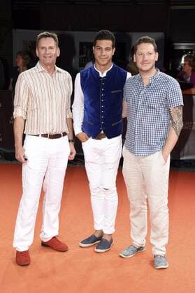 Peter Illmann und Marco Kreuzpaintner mit Ehemann Gilardi bei der Premiere von Berlin Falling auf dem 35. Filmfest München im Festivalzentrum Gasteig. München, 28.06.2017 Peter Illmann, Marco Kreuzpaintner mit Ehemann Gilardi  Foto:xP.xSchönbergerx xFuturexImage