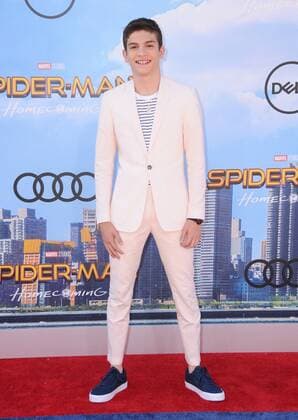 218964 Birdie Thompson AdMedia Starface 2017-06-28 CA Hollywood Etats-Unis Premiere du film Spider-Man: Homecoming 28 June 2017 - Hollywood, California - Michael Barbieri. Spider-Man: Homecoming Los Angeles Premiere held at the TCL Chinese Theatre in Hollywood.  Copyright: xBirdiexThompson AdMediax STAR_218964_044