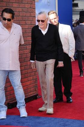 218964 Birdie Thompson AdMedia Starface 2017-06-28 CA Hollywood Etats-Unis Premiere du film Spider-Man: Homecoming 28 June 2017 - Hollywood, California - Stan Lee. Spider-Man: Homecoming Los Angeles Premiere held at the TCL Chinese Theatre in Hollywood.  Copyright: xBirdiexThompson AdMediax STAR_218964_050