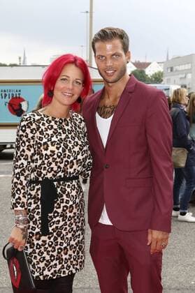 Dennis Diekmeier mit Gattin Dana bei der Premiere des Musicals Billy Elliot im Mehr! Theater. Hamburg, 29.06.2017 Foto:xC.xTamckex xFuturexImage