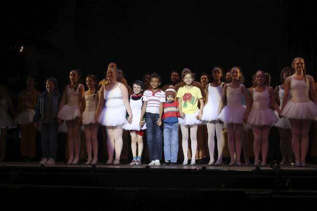 Emile Gooding, Lilly Cadwallander, Sanuel Torpey und Ensemble bei der Premiere des Musicals Billy Elliot im Mehr! Theater. Hamburg, 29.06.2017 Foto:xgbrcix xFuturexImage