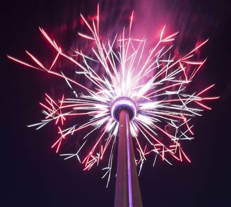 (170702) -- TORONTO, July 2, 2017 -- Photo taken on July 1, 2017 shows fireworks to celebrate Canada s 150th birthday on the top of the Canadian National Tower (CN Tower) in Toronto, Canada. ) (zxj) CANADA-TORONTO-CANADA DAY-FIREWORKS-CN TOWER ZouxZheng 