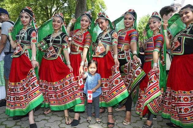July 1, 2017 - Toronto, Ontario, Canada - Members of the Sanskriti India Dance Group take part in a multi-cultural Canada Day parade at Queens Park in downtown Toronto, Ontario, Canada, on July 01, 2017. Canadians across the country celebrated the 150th birthday of Canada (the 150th anniversary of Confederation) Toronto Canada  - ZUMAn230 20170701_zaa_n230_797 Copyright: xCreativexTouchxImagingxLtdx