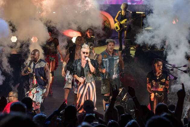 July 2, 2017 - Wisconsin, United States - Pink (Alecia Moore) performs live in concert on the opening night of her 2017 tour during Summerfest Music Festival at Henry Maier Festival Park in Milwaukee, Wisconsin, United States - 2 July 2017 United States  - ZUMAr152 20170702_zaa_r152_001 Copyright: xDanielxDesloverx xRmvx