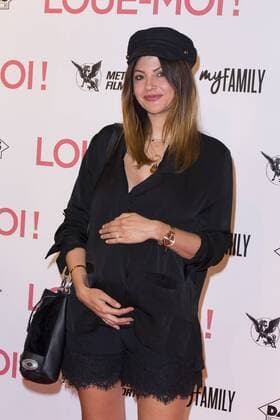 Julia Flabat CELEBRITES : Avant Premiere du film Loue-moi - Paris - 03 07 2017 StephenCaillet Panoramic 