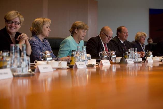 Deutschland, Berlin, Bundeskanzleramt, 154. Kabinettsitzung, Bundeskanzlerin Angela Merkel CDU, Kanzleramtsminister Peter Altmaier CDU, 05.07.2017
